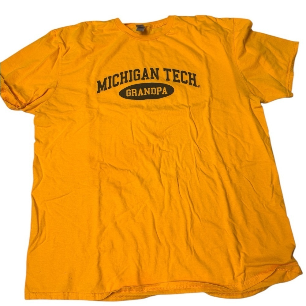 Michigan Tech graphic tee Grandpa size XL Let's go Huskies